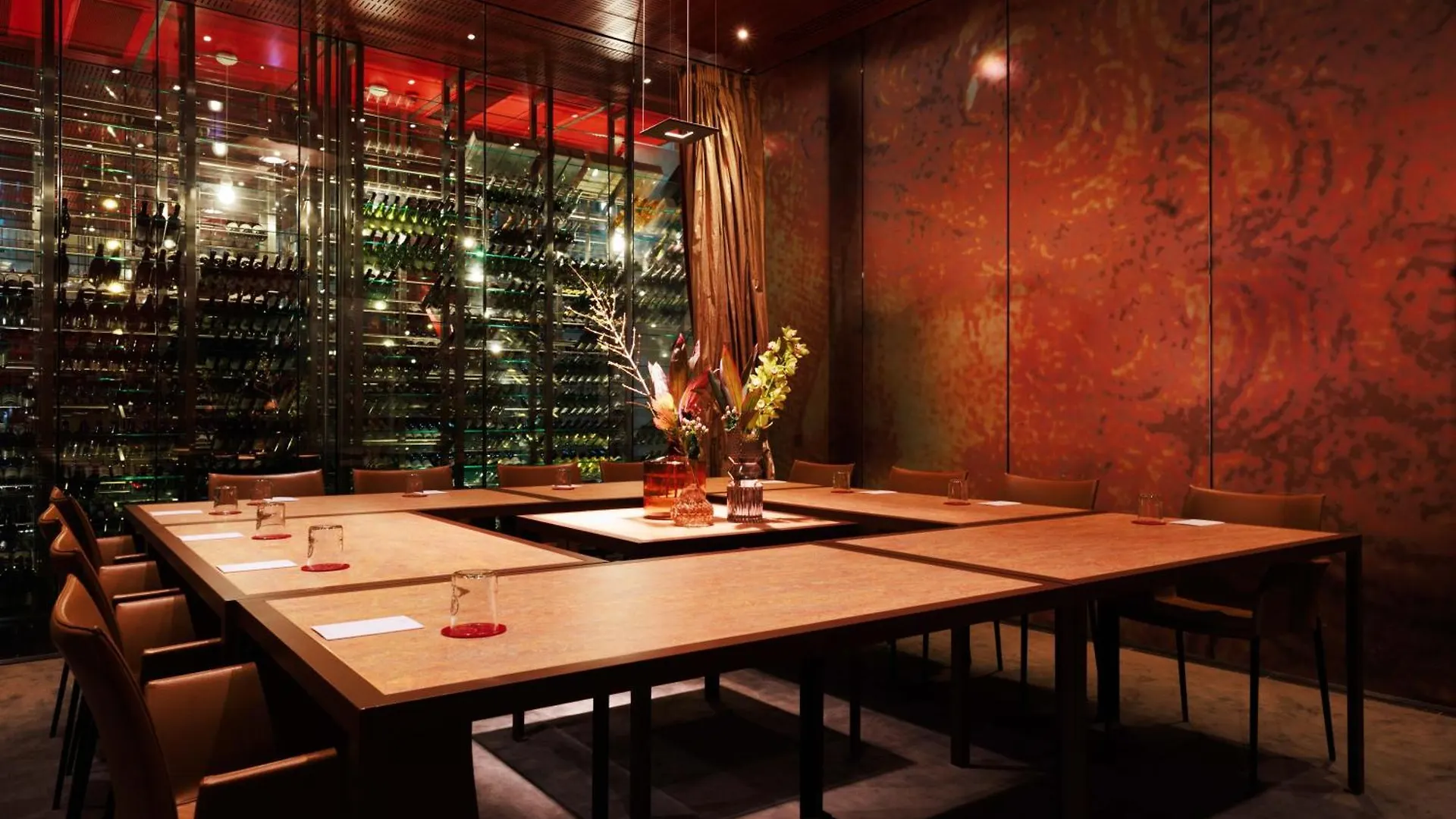 Kruisherenhotel Maastricht - Oostwegel Collection, Member Of Design Hotels