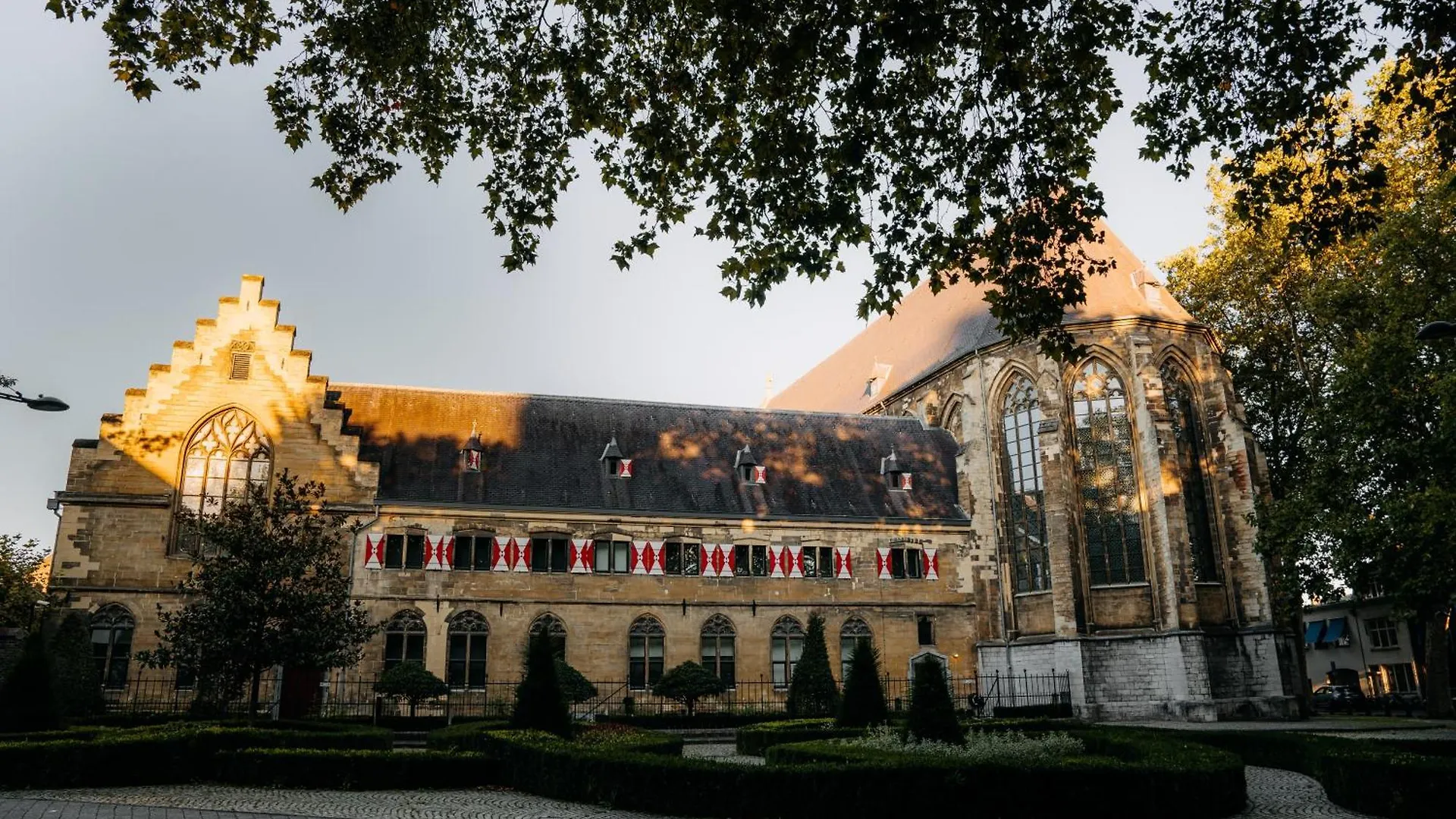 Kruisherenhotel Maastricht - Oostwegel Collection, Member Of Design Hotels