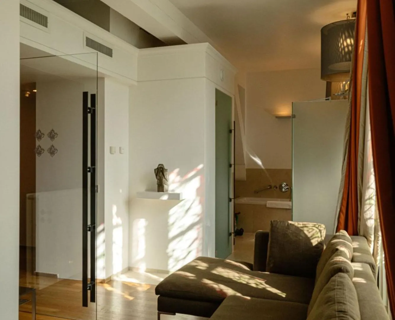 Kruisherenhotel Maastricht - Oostwegel Collection, Member Of Design Hotels