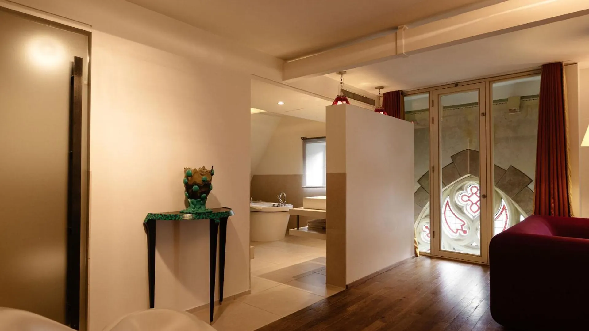 Kruisherenhotel Maastricht - Oostwegel Collection, Member Of Design Hotels Netherlands